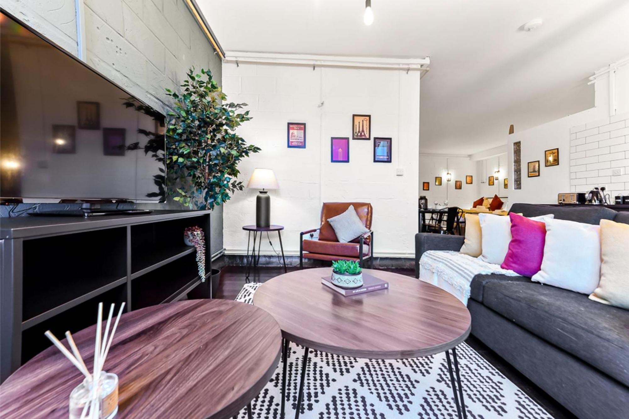 Trendy And Eccentric Flat In Hackney Apartment ลอนดอน ภายนอก รูปภาพ