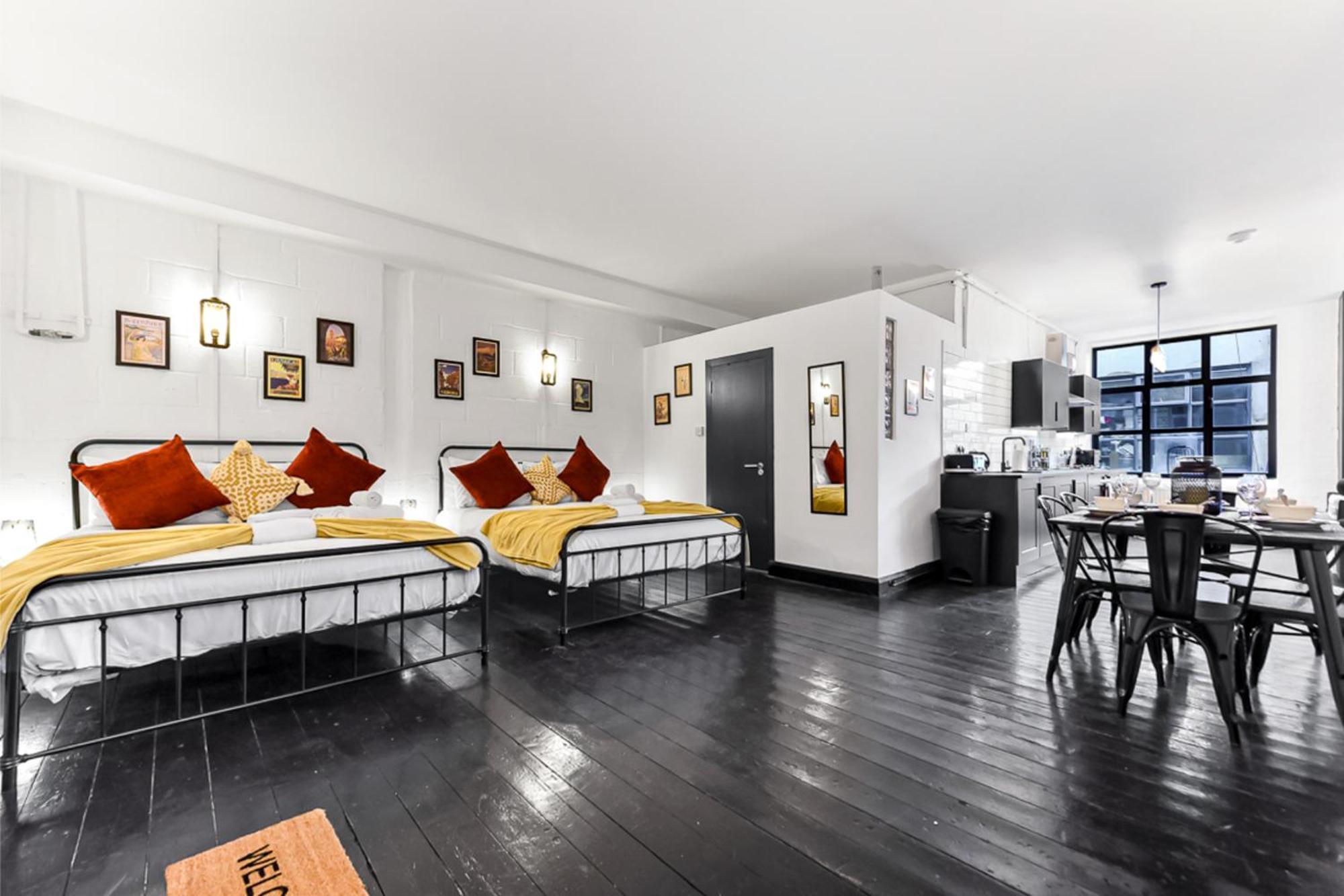 Trendy And Eccentric Flat In Hackney Apartment ลอนดอน ภายนอก รูปภาพ